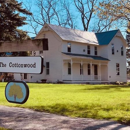 The Cottonwood Inn B&B Empire Buitenkant foto